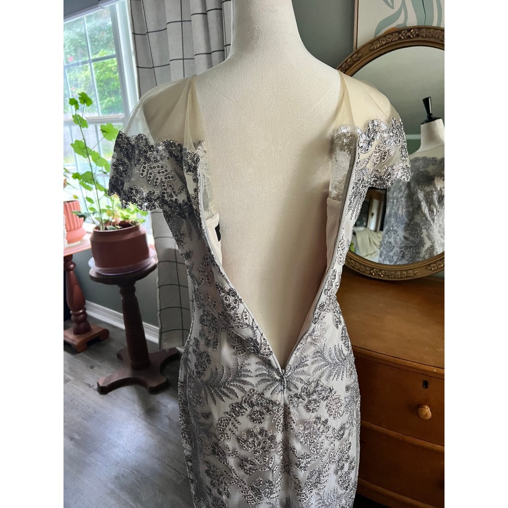 Tadashi Shoji Illusion Neck Metalic Embroidered Lace Sheath Dress Formal MOB - Picture 10 of 12
